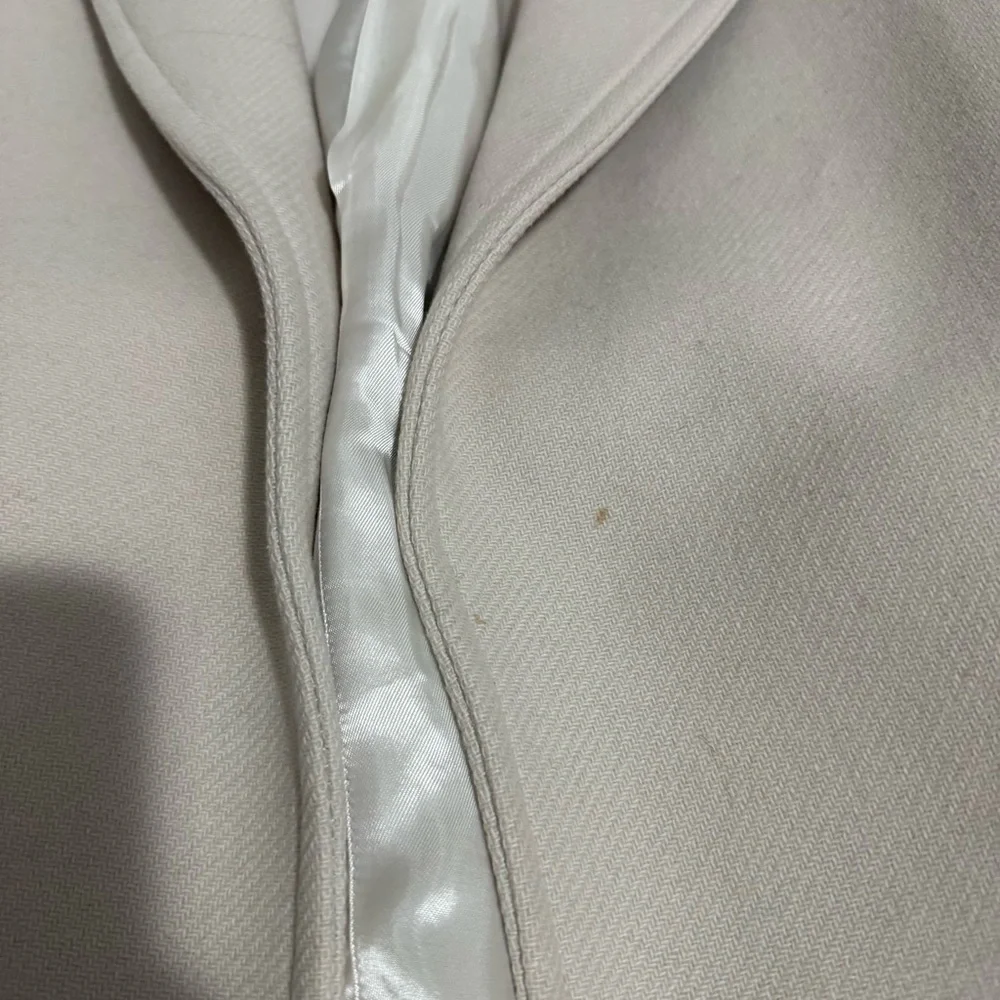 Zara premium quality beige wool coat with belt in size small